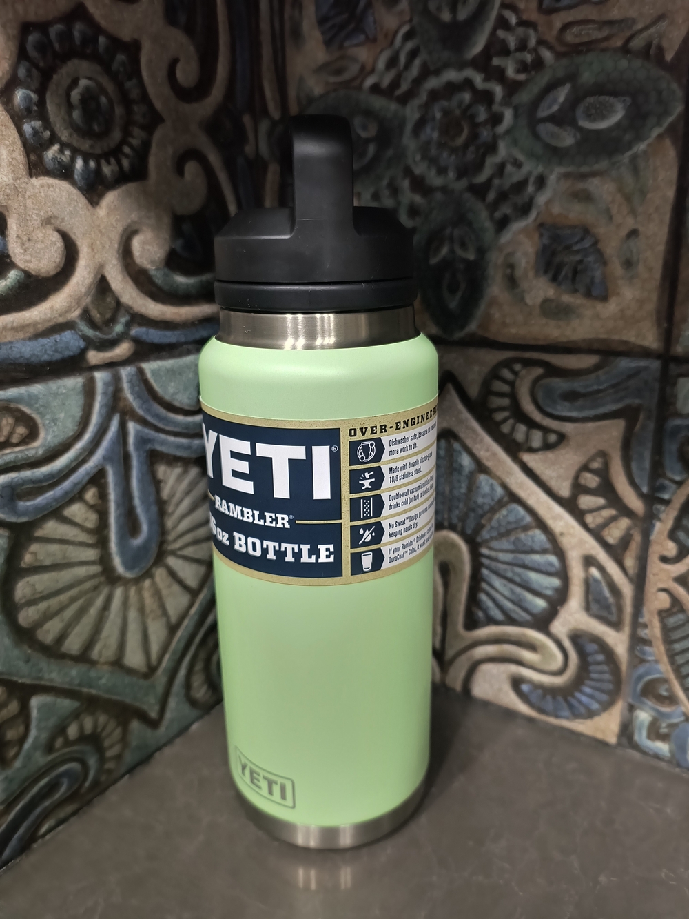 Yeti Rambler Bottle — 36 oz Mint Green with Black Lid